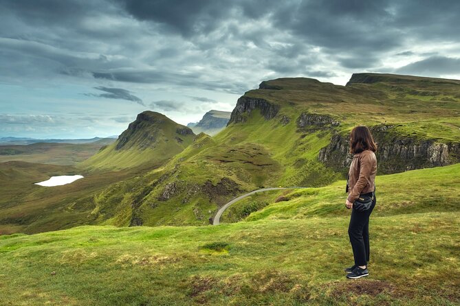 1 Day Isle of Skye and Scottish Highlands Tour - Kilt Rock and Mealt Waterfall
