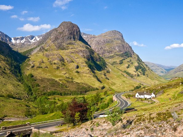 2-Day Inverness and the Highlands Very Small Group Tour from Edinburgh - Culloden and Clava Cairns: Scotland’s past in one morning