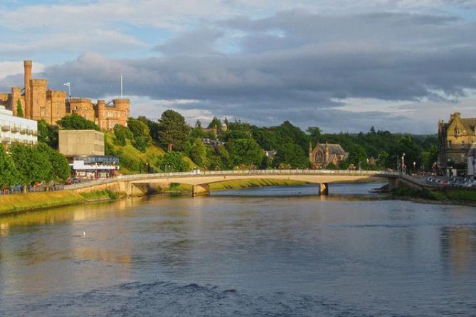 2-Day Loch Ness and Inverness Small-Group Tour from Edinburgh - An evening in Inverness