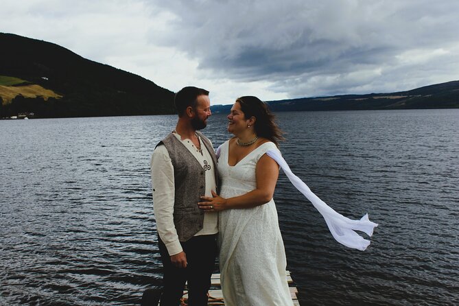 2-Hour Private Celtic Handfasting Ceremony Experience - A gourmet picnic with bubbles afterward