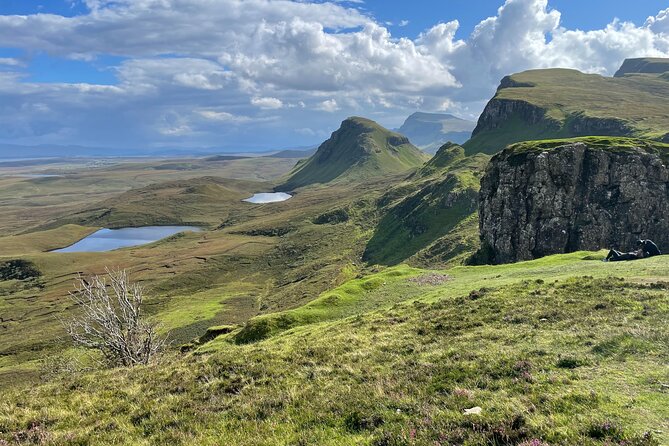 3-Day Guided Isle of Skye and Highlands with Stay from Edinburgh - Day 2: Skye’s cliffs, Cuillins, and colorful Portree