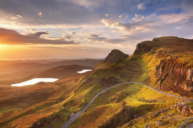 3-Day Isle of Skye and Scottish Highlands from Edinburgh - Portree lodging and the evening reality