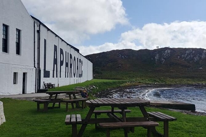 4-day Islay Platinum Whisky Tour - Whisky Included! With free pickup! - Day 3: Farm whisky, old names, and the west coast