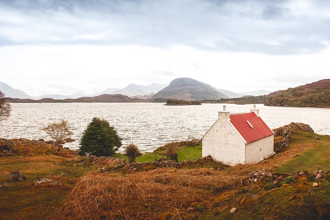 5-Day Highland Explorer and Isle of Skye Small-Group Tour from Edinburgh - Day five: Eilean Donan, Glencoe, and the return to Edinburgh