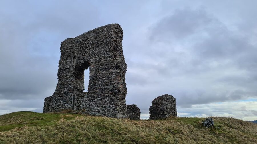 Aberdeen's Ancient Heritage and Folklore Tour - Barra Hill, where early communities used the high ground