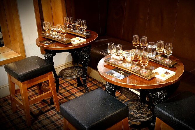 Afternoon Whisky Tasting in a Traditional Edinburgh Bar - The price and what you receive