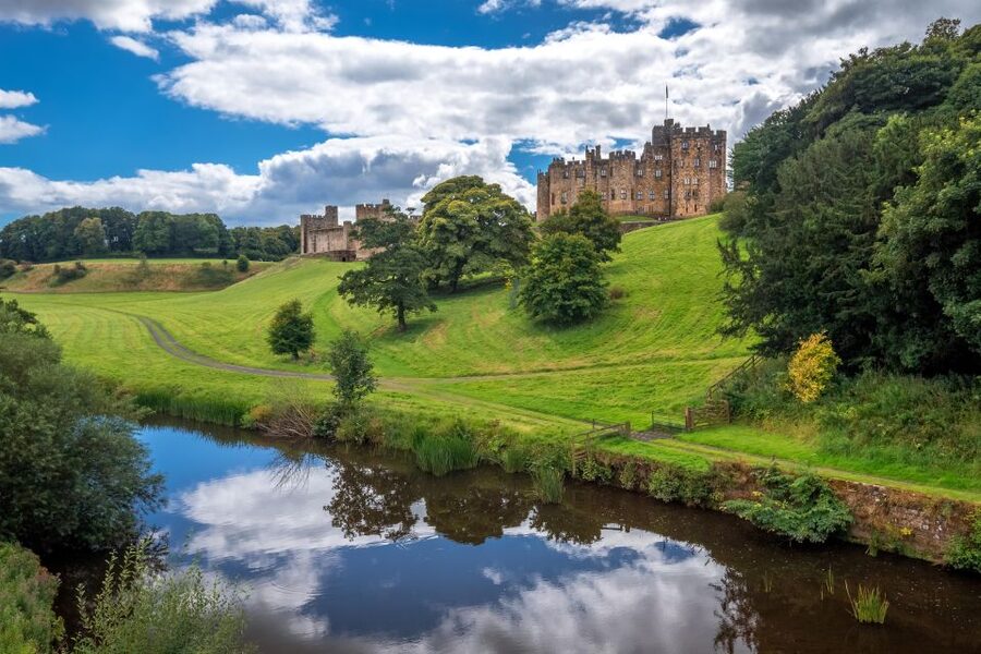 Alnwick Castle and Scottish Borders Tour from Edinburgh - Why this day trip works from Edinburgh
