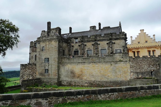 Bannockburn & Stirling Castle Private Tour from Greater Glasgow - A private car changes the pace