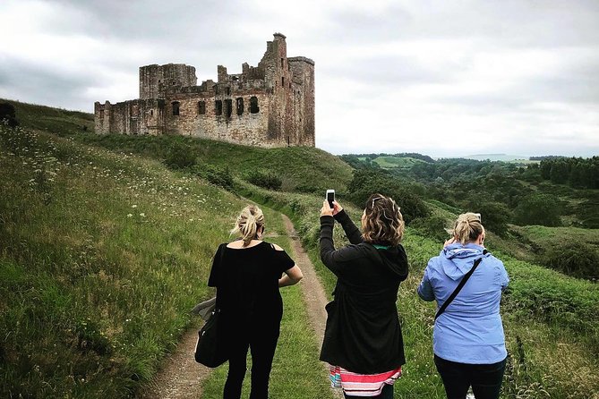 Beyond Edinburgh (Half Day Tour) - Guides who make the driving time count