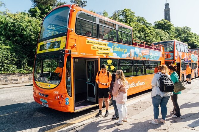 Big Bus Edinburgh Hop-On Hop-Off City and Britannia Bus Tour - Audio commentary and what you can see