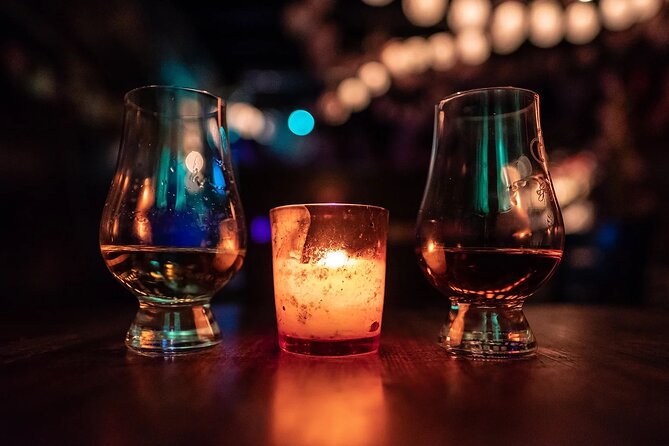Cellar Of Scotland Walking Tour, taste Edinburgh's finest drinks - Walking through the Old Town with whisky in the story