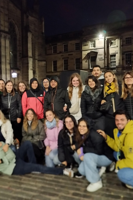 Classic Old Town Tour - Starting beside the Scotch Whisky Experience