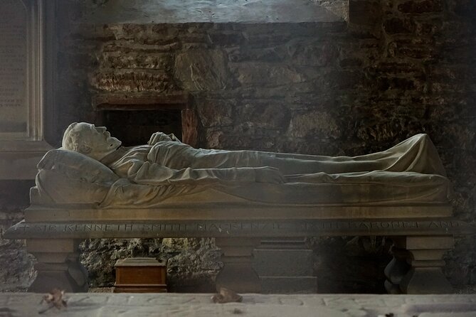 Culloden, Loch Ness + More - Beauly: Lunch, Shops, and a Quiet Priory