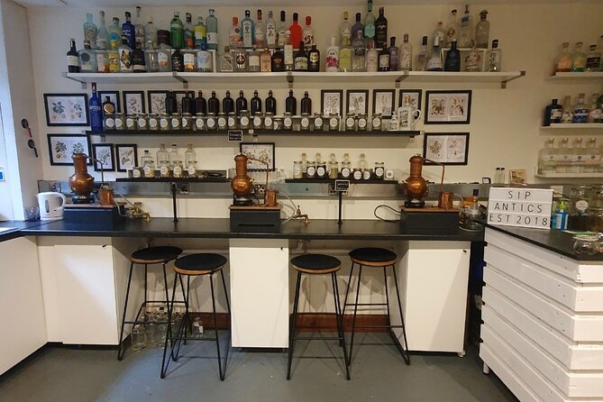 Distill a bottle of Gin on mini copper stills - Is $125.01 per person good value?