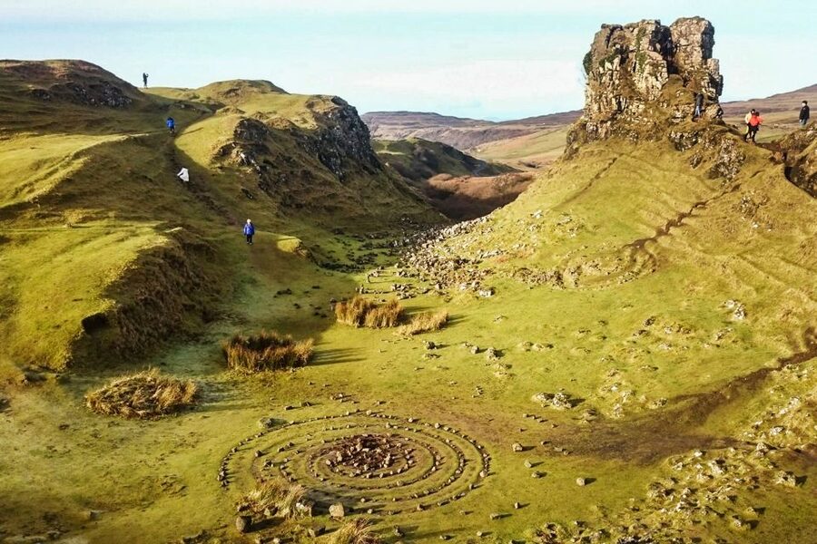 Edinburgh: 3-Day Isle of Skye, Highlands, and Loch Ness Tour - Eilean Donan Castle and the road to Loch Ness