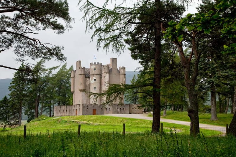 Edinburgh: Balmoral Castle and Scone Palace Royal Tour - Key points to know before booking