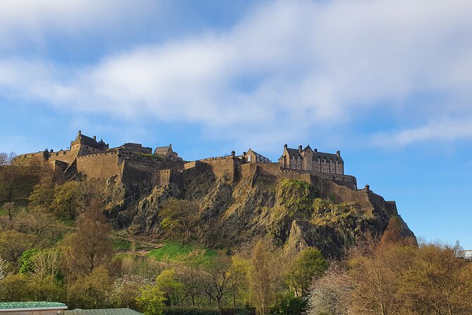 Edinburgh Castle Highlights Tour with Tickets, Map, and Guide - St. Margaret’s Chapel in the Royal Quarters