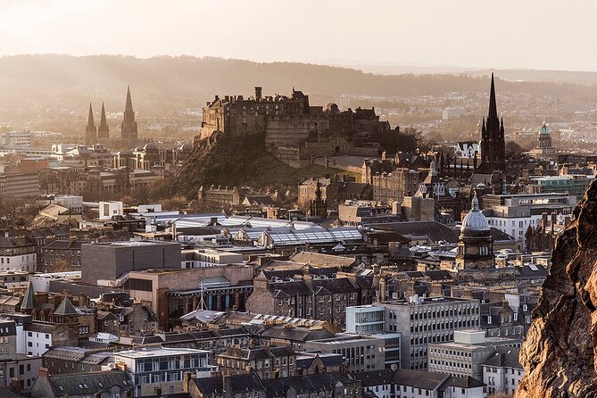 Edinburgh Castle & Royal Mile Walking Tour - Ticket Included - Victoria Street and the Grassmarket