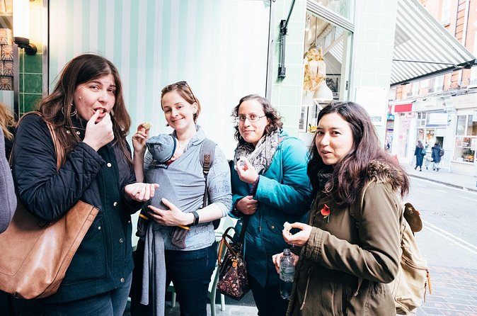 Edinburgh Cheese Crawl : Guided Food Tour - Three local food businesses, with cheese in hand