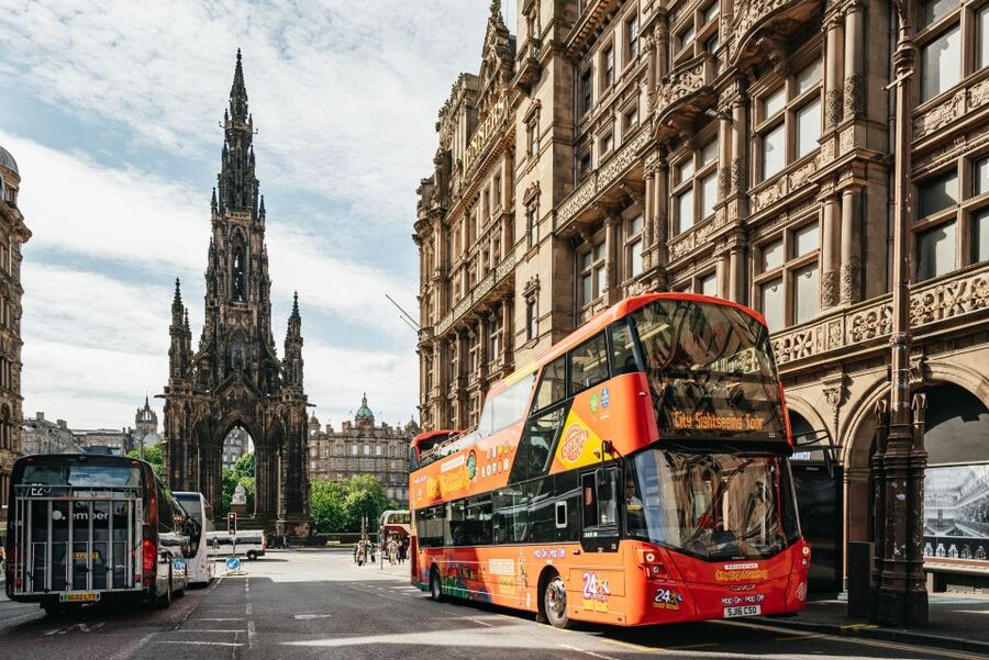 Edinburgh: City Sightseeing Hop-On Hop-Off Bus Tour - Chambers Street and the National Museum area