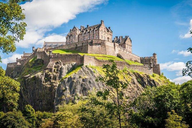 Edinburgh Custom Private Walking Tour With A Guide (Private Tour) - What the Two-Hour Option Can Realistically Do