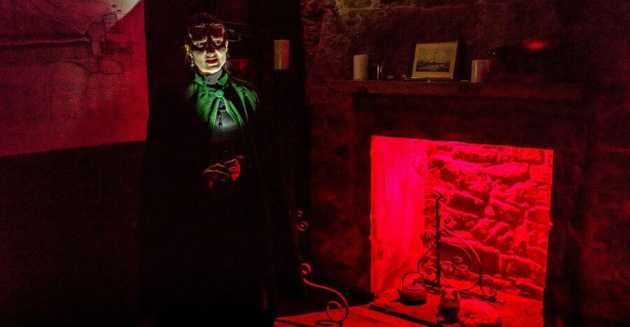 Edinburgh: Evening Underground Ghost Tour - Key points to know