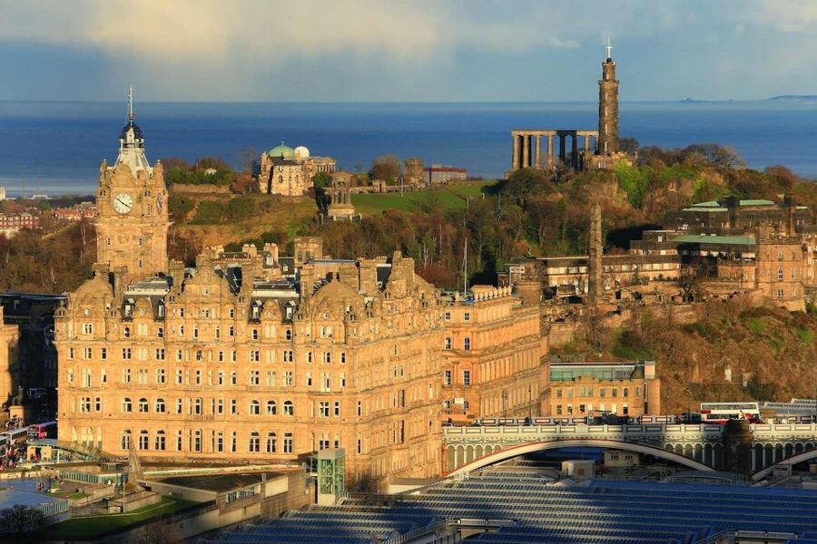Edinburgh: Food & Drink Tasting Tour - Key points at a glance