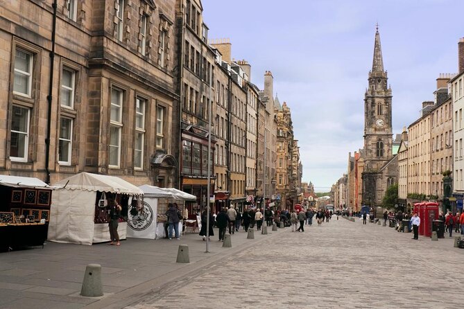 Edinburgh Food Tour with a Local Foodie Custom & Private - Edinburgh food in small, manageable bites