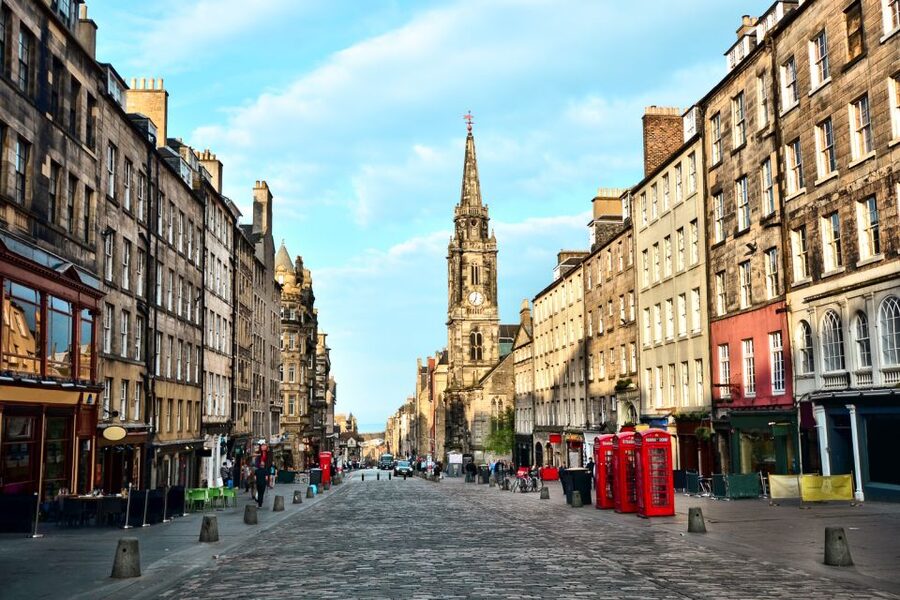 Edinburgh: Guided Harry Potter Tour in French - Key points at a glance