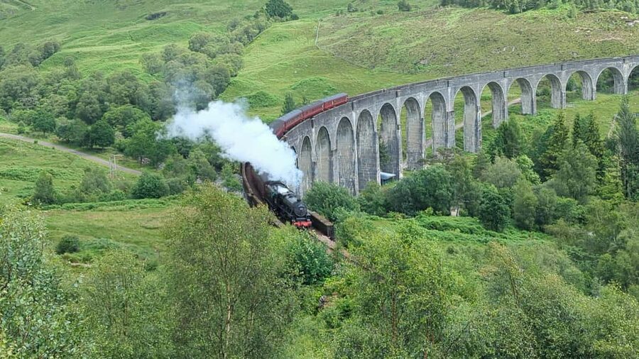 Edinburgh: Harry Potter, Glenfinnan Viaduct & Highland Tour - Glenfinnan Viaduct is the headline act