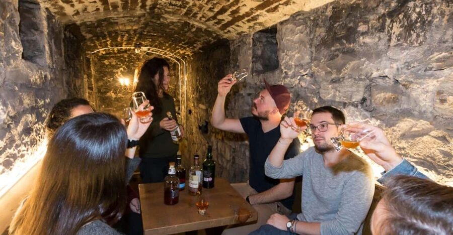 Edinburgh: Harry Potter Walking Tour and Beer Tasting - Starting on the Royal Mile at Tron Kirk