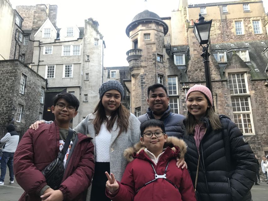 Edinburgh Highlights & Hidden Gems: Private & Custom Tour - Local Neighborhoods Beyond the Main Route