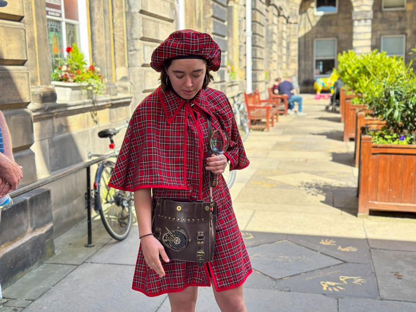 Edinburgh: Historical Gems Tour & A Taste of Scottish Fudge - Who will enjoy this Edinburgh walk?