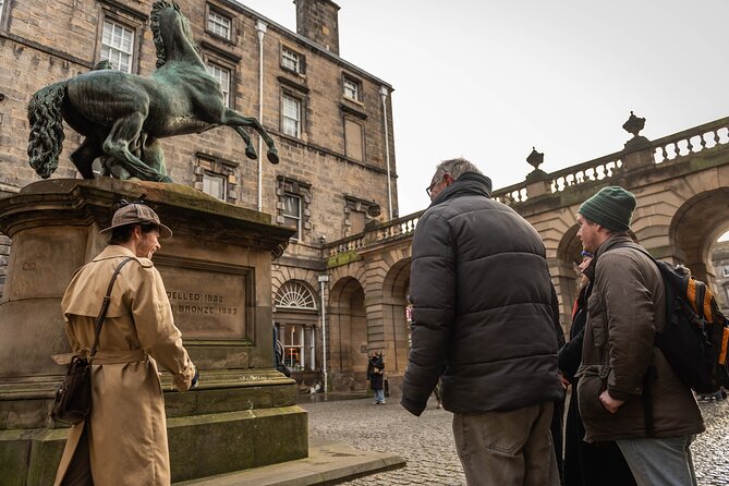Edinburgh Historical Gems Tour with Whisky & Local Flavours - Scottish tablet, haggis, and a dram
