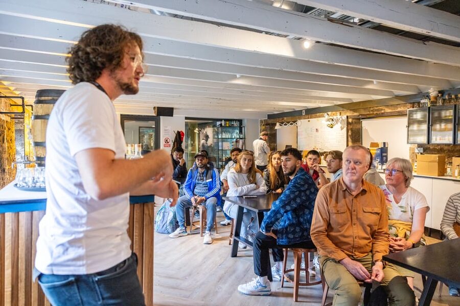Edinburgh: Holyrood Distillery Whisky & Gin Tour - The Cask Room explains what ageing really does