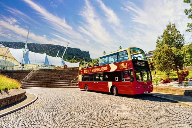 Edinburgh: Hop-On, Hop-Off Bus Tour City & Britannia Combo - Starting at Waterloo Place