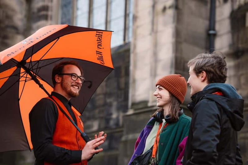 Edinburgh: Immersive Old Town Historical Walking Tour - Starting at Mercat Cross on High Street