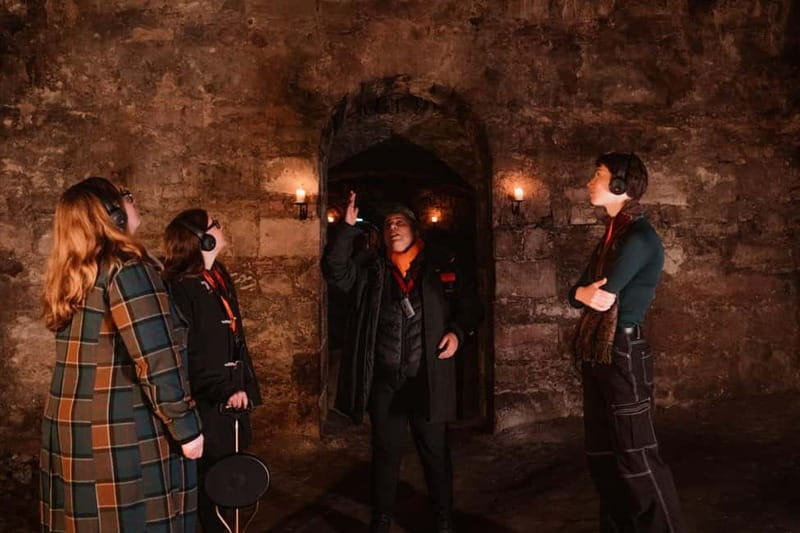 Edinburgh: Immersive Small-Group Historic Vaults Tour - The Royal Mile introduction gives the vaults a setting