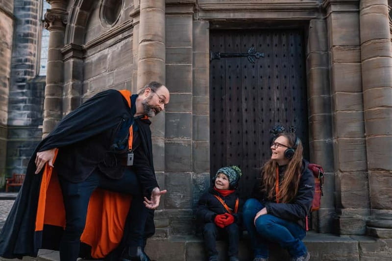Edinburgh: Kids Immersive Underground Small-Group Tour - The Old Town stories that children remember