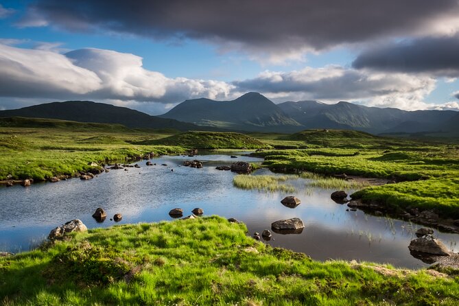 Edinburgh: Loch Ness & Highlands Privately Guided Luxury Day Tour - Fort Augustus and the Caledonian Canal