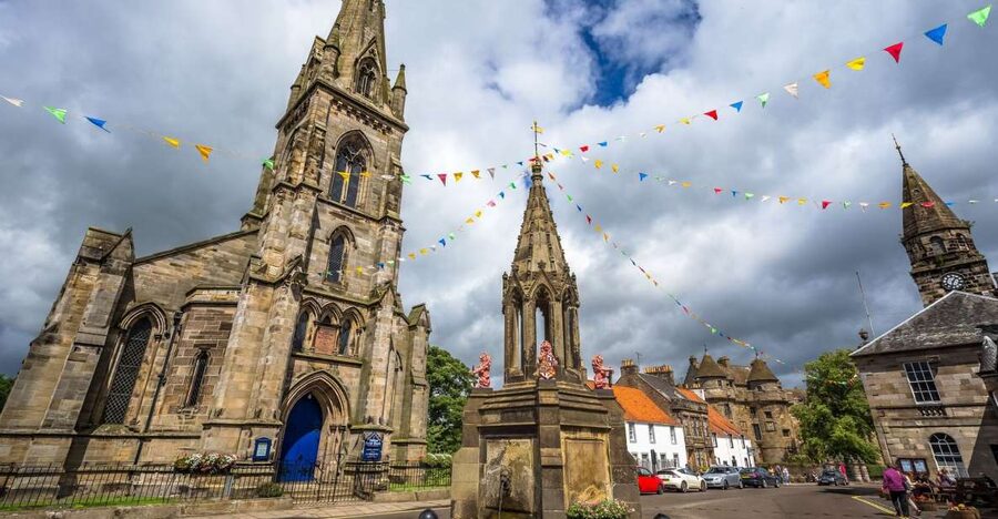 Edinburgh: "Outlander" Filming Locations Guided Tour - Starting from Edinburgh and settling into the ride