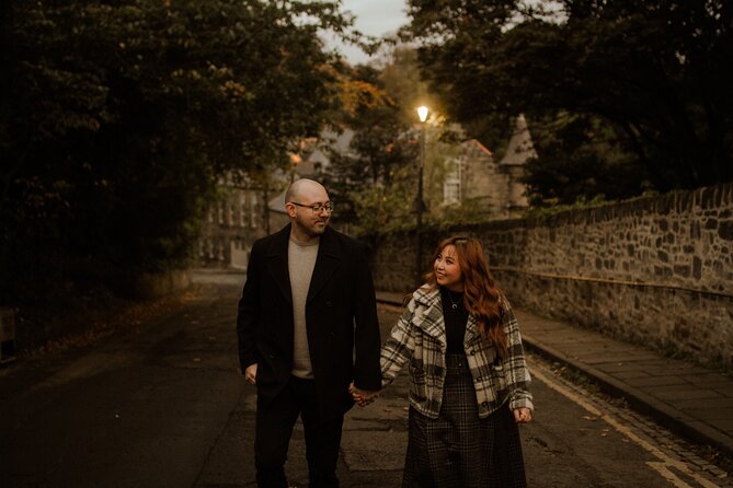 Edinburgh Photo Shoot - capture your memories ! - Choosing Dean Village and Circus Lane