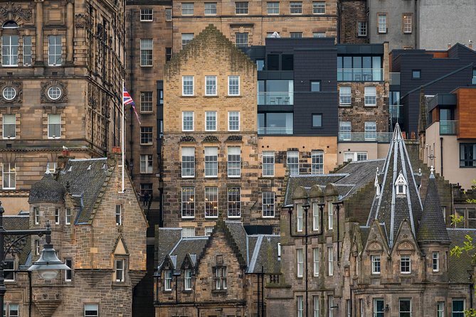 Edinburgh Photography Masterclass - Private Photography Lesson - What Happens When Edinburgh Gives You Rain and Fog