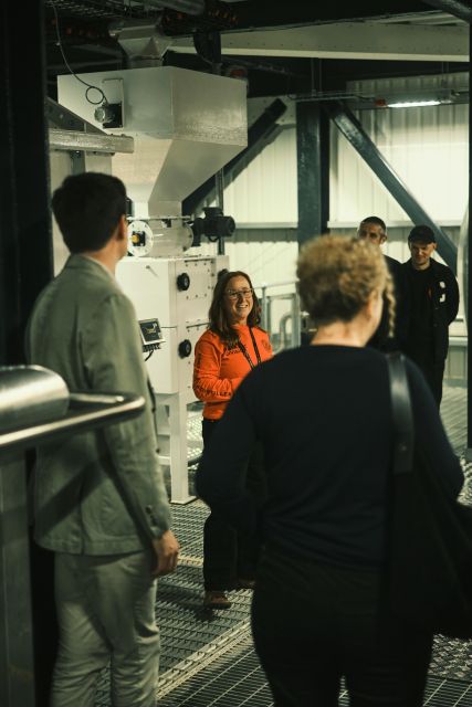 Edinburgh: Port of Leith Distillery Tour & Tasting - Following whisky from spirit to bottle