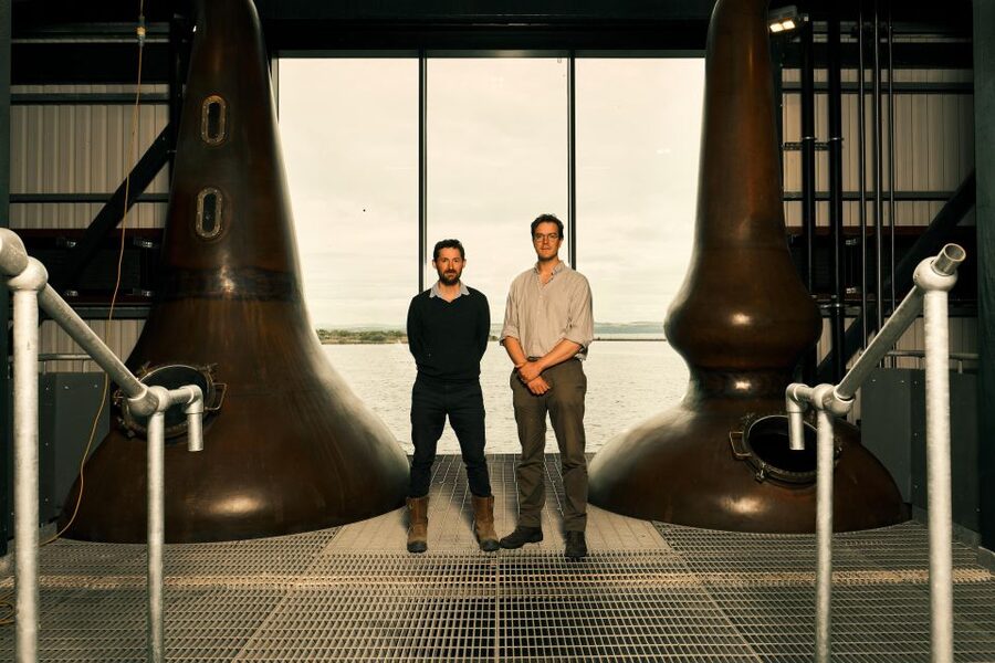 Edinburgh: Port of Leith Distillery Tour & Tasting - The top-floor bar is worth extra time