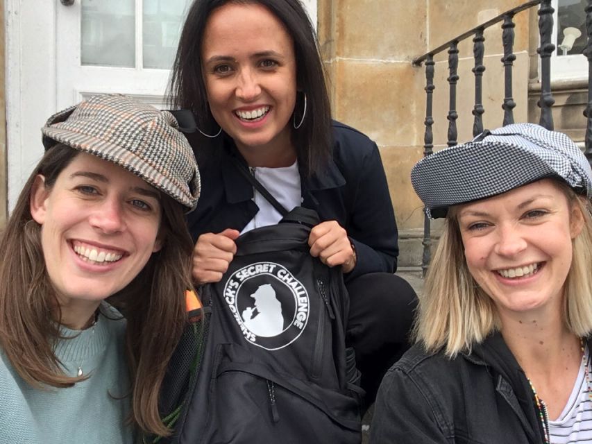 Edinburgh: Private Sherlock Holmes Adventure Tour Challenge - Starting beside the Sherlock Holmes statue