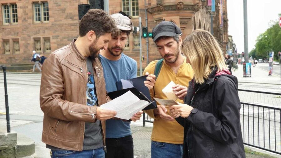 Edinburgh: Private Sherlock Holmes Adventure Tour Challenge - Reaching the finish and collecting the token