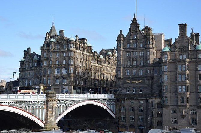 Edinburgh Private Tour with a Local - Highlights & Hidden Gems - Museums, shopping, cafés, and small discoveries