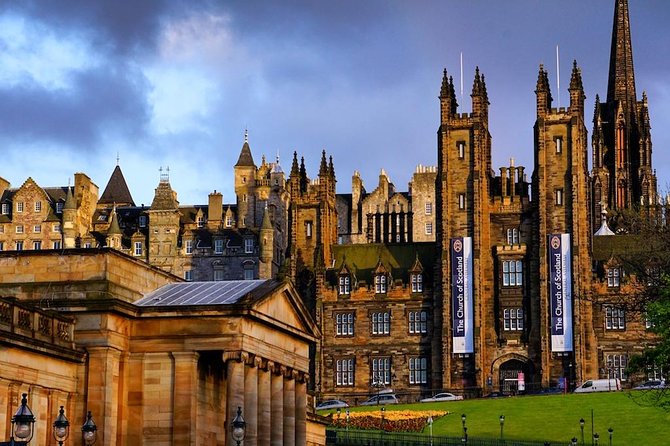 Edinburgh Private Walking Tour - The views and odd story at Advocate’s Close