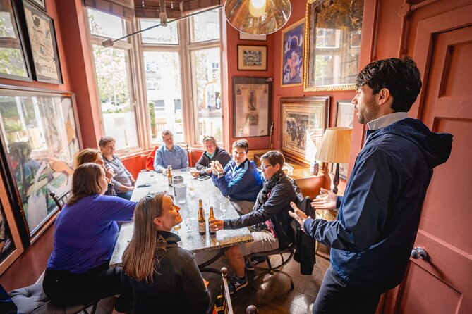 Edinburgh: Pubs & History Walking Tour with Beer Tasting - Canongate and the old brewing tradition